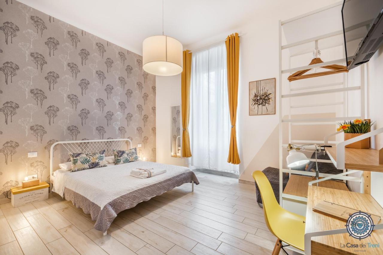 La Casa Dei Treni Affittacamere City Rooms For Travel Lovers La Spezia Extérieur photo