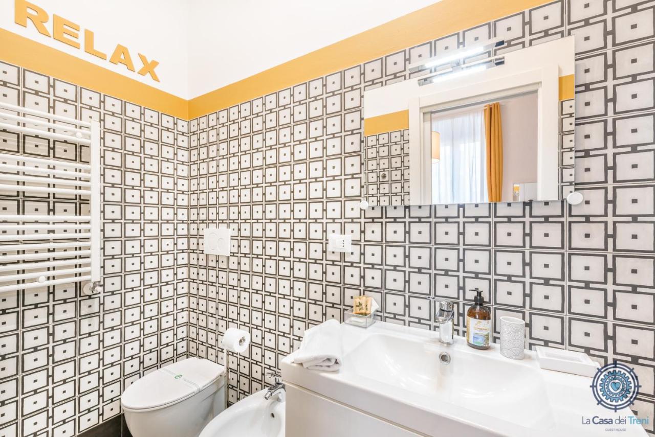 La Casa Dei Treni Affittacamere City Rooms For Travel Lovers La Spezia Extérieur photo
