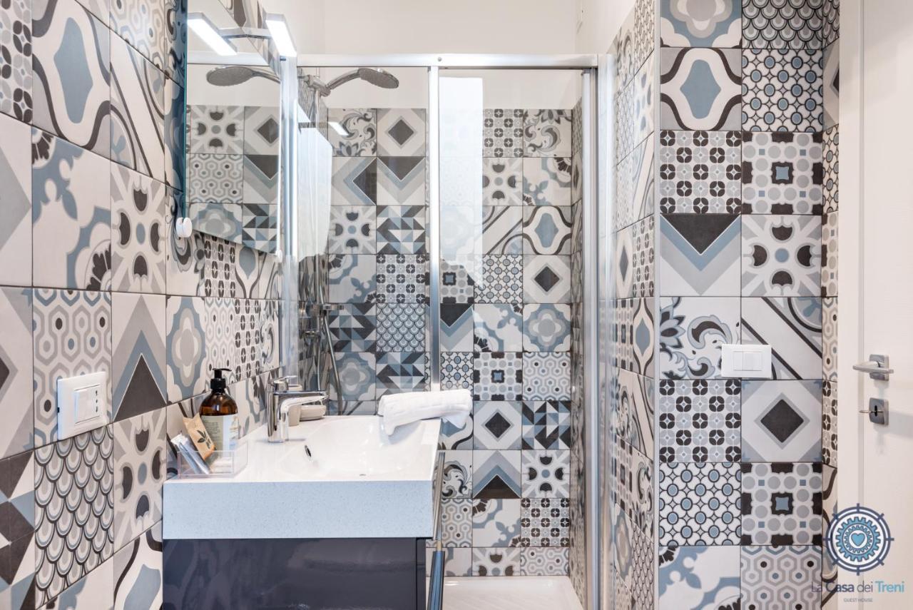 La Casa Dei Treni Affittacamere City Rooms For Travel Lovers La Spezia Extérieur photo