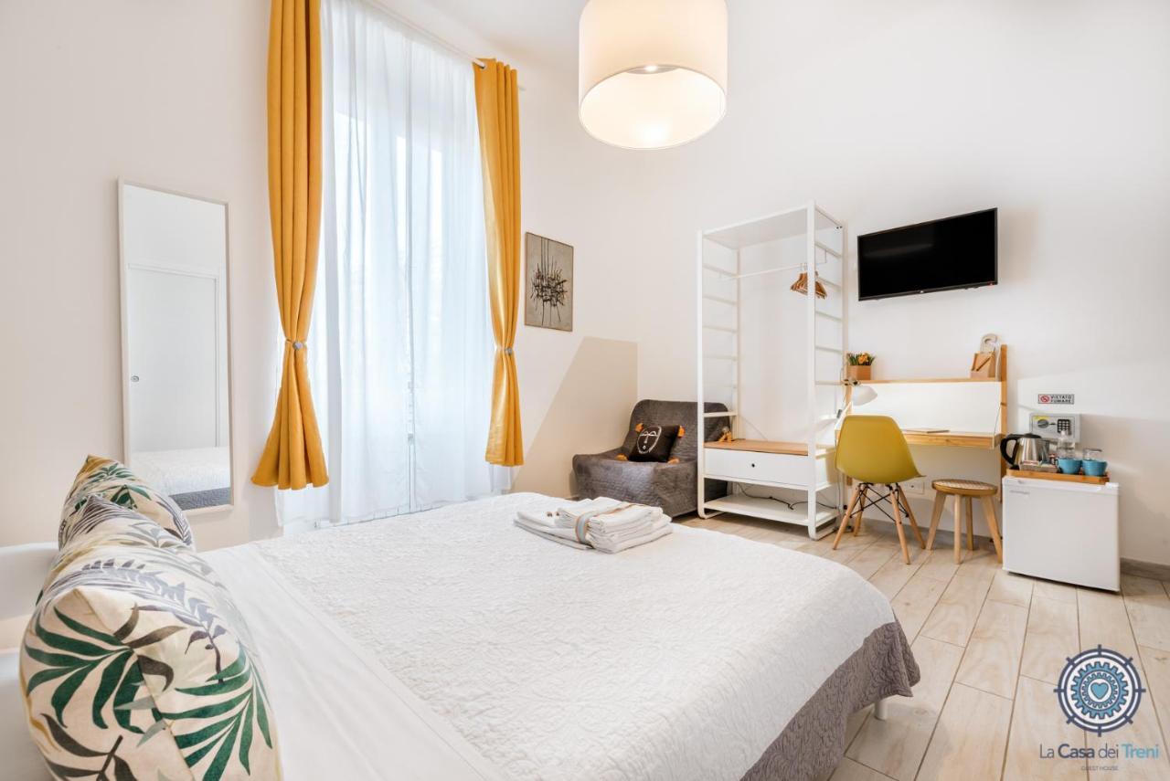 La Casa Dei Treni Affittacamere City Rooms For Travel Lovers La Spezia Extérieur photo
